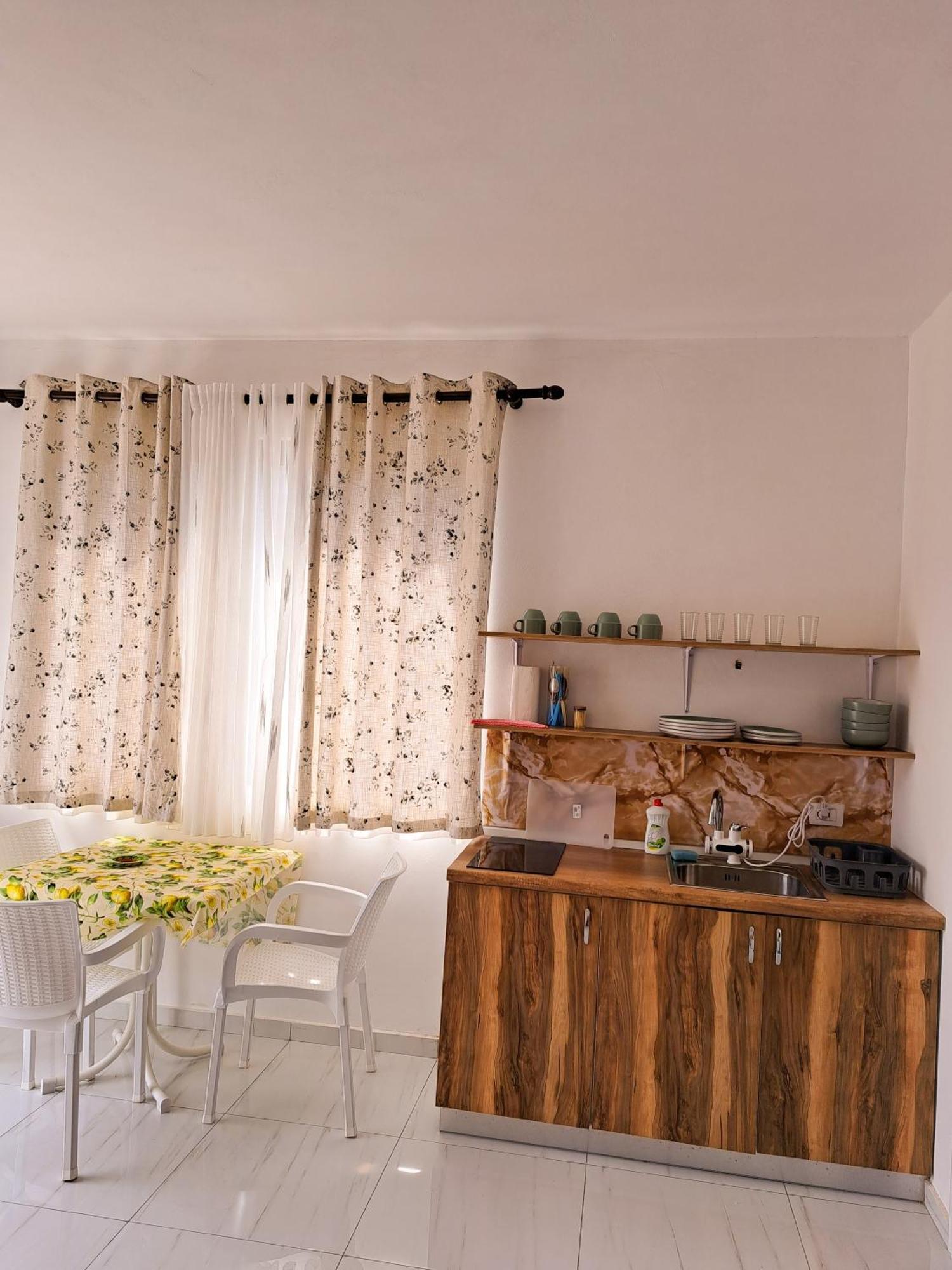 Troi Beach House Vlore Bilik gambar